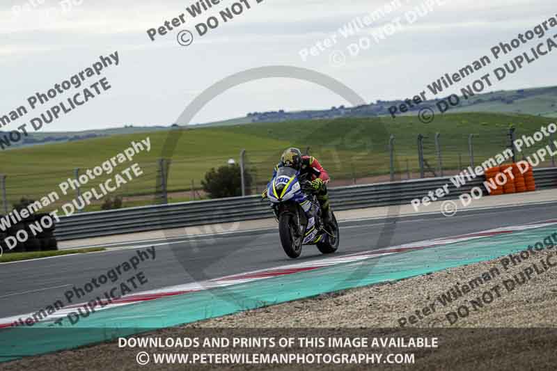 cadwell no limits trackday;cadwell park;cadwell park photographs;cadwell trackday photographs;enduro digital images;event digital images;eventdigitalimages;navarra;no limits trackdays;peter wileman photography;racing digital images;trackday digital images;trackday photos